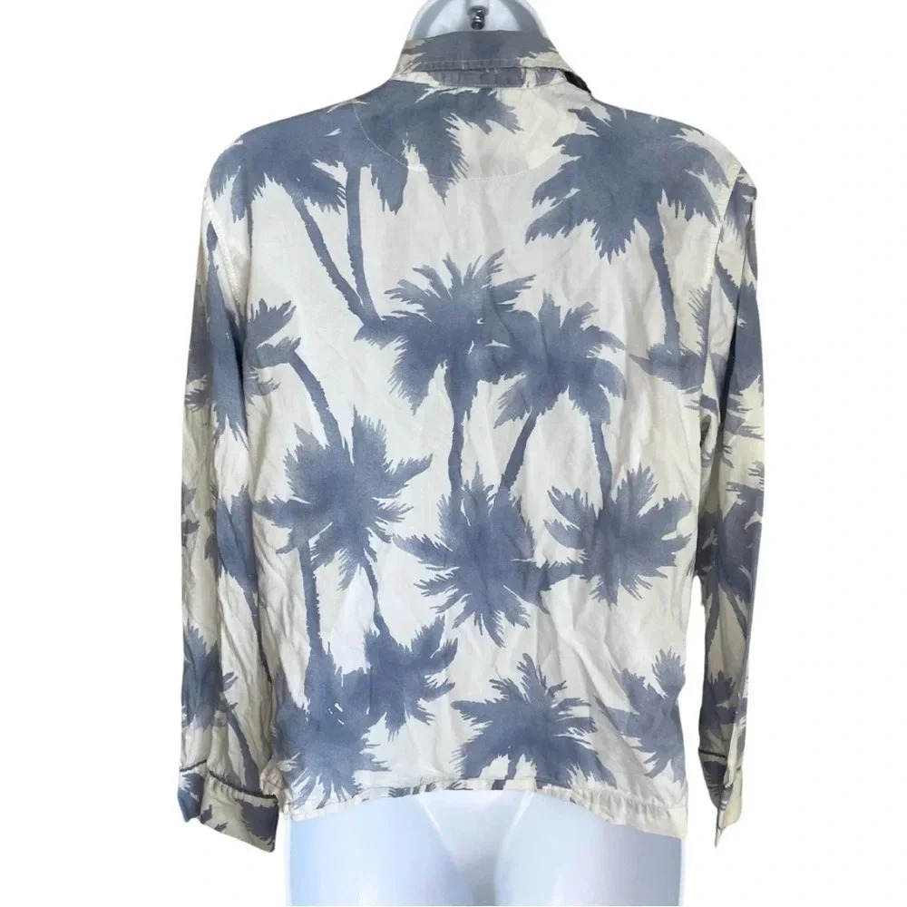 Victoria’s Secret Blue Palm Leaf Button Down Shirt  Soft Lounge Beach Resort Top - Picture 3 of 8